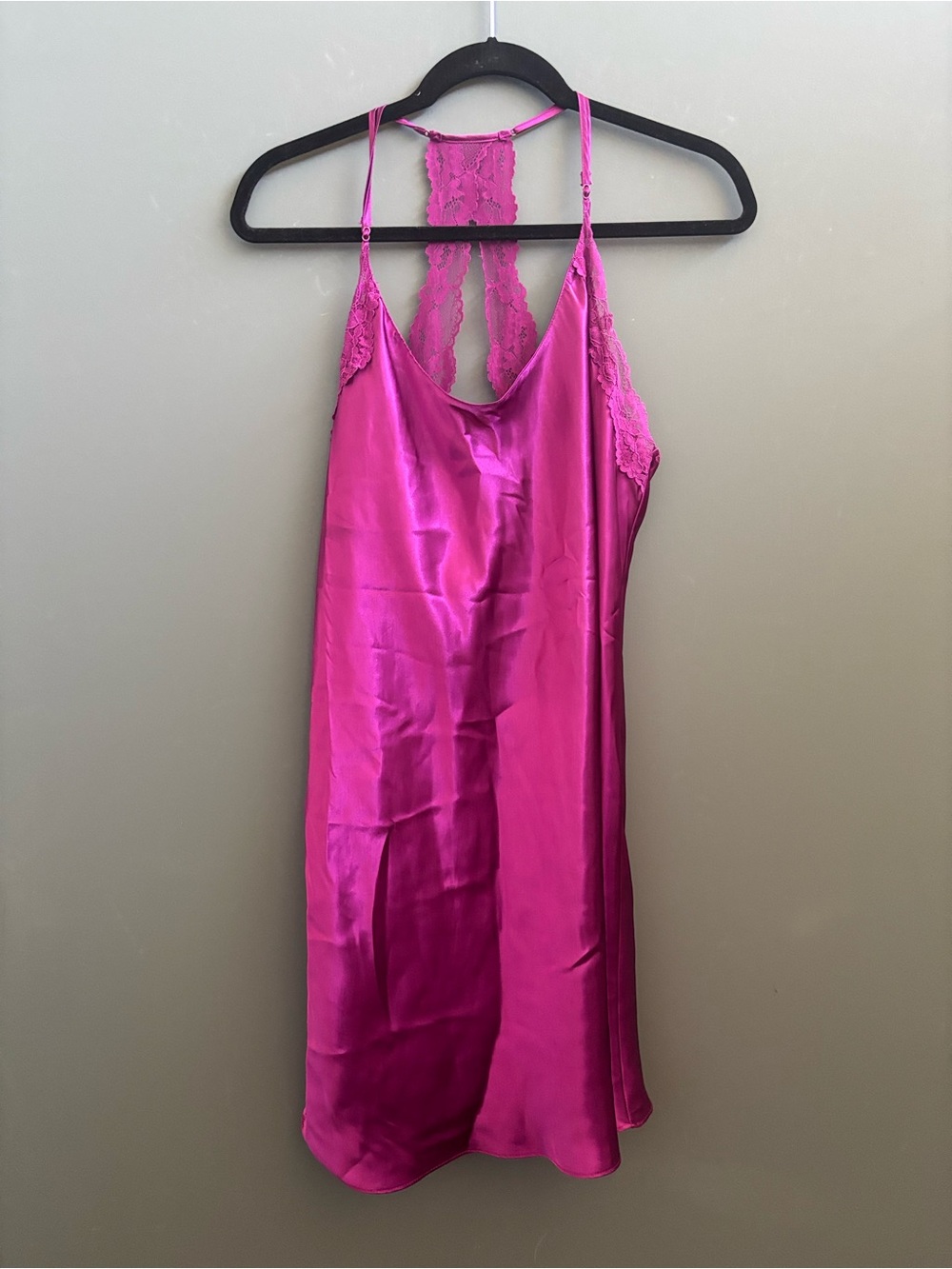 Lilac and London Silky Lace-Back Chemise Slip in Fuchsia